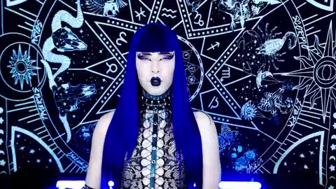 caroline online show from November 4, 2:46 am