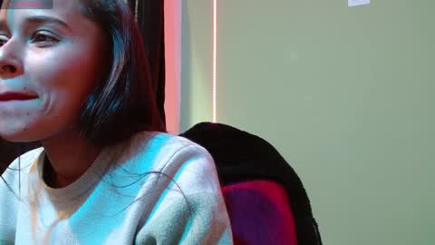 Noha Thomson online show from January 25, 9:46 pm