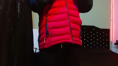 Noha Thomson online show from October 16, 9:24 pm