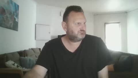 Nollie online show from November 10, 7:55 am