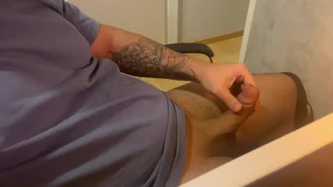 viniboy online show from January 26, 5:23 pm