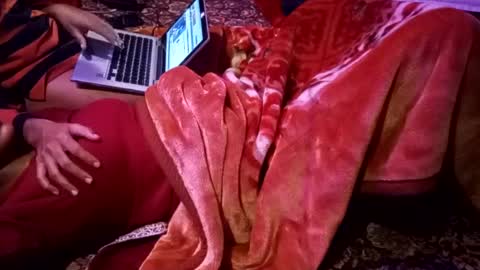 Snapshot of nooby942461 chatting on December 28, 8:47 pm sim  nib online show from December 28, 8:47 pm