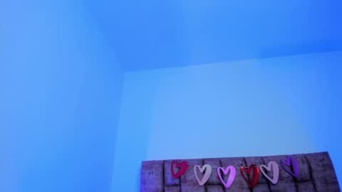 Nora Da Silva online show from May 14, 5:05 am