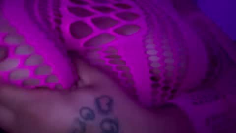 NoraKiss1 online show from April 20, 11:08 pm