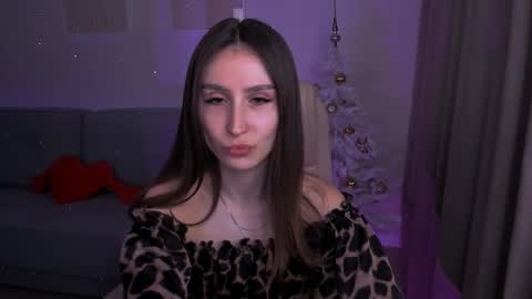 Hazel online show from January 19, 2:25 am