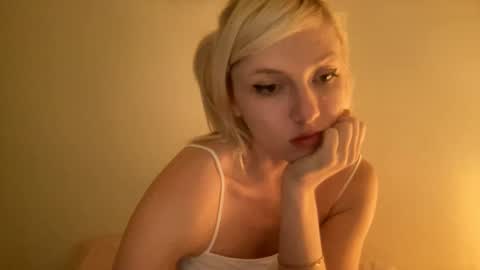 Snapshot of noscandal chatting on September 14, 4:26 am noscandal online show from September 14, 4:26 am