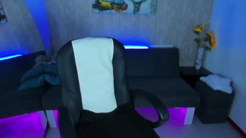 nova online show from March 15, 4:50 am