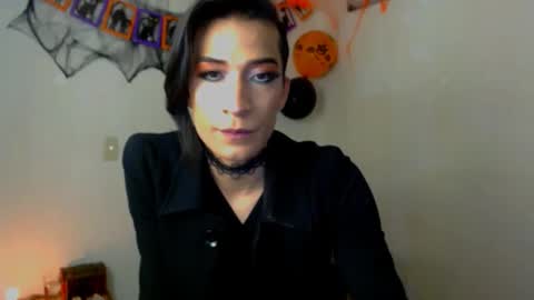 Snapshot of novanyx11 chatting on October 19, 12:26 am Nova...  online show from October 19, 12:26 am