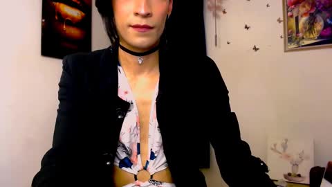 Snapshot of novanyx11 chatting on February 22, 11:24 pm Nova...  online show from February 22, 11:24 pm