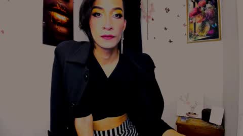 Snapshot of novanyx11 chatting on February 22, 1:55 am Nova...  online show from February 22, 1:55 am