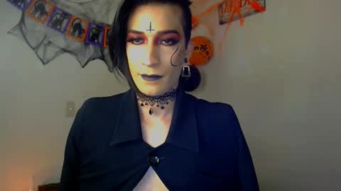 Snapshot of novanyx11 chatting on October 18, 12:26 am Nova...  online show from October 18, 12:26 am