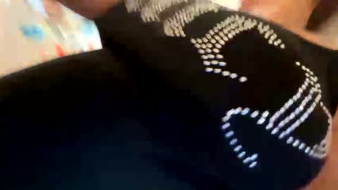 . .. . online show from October 18, 3:38 pm