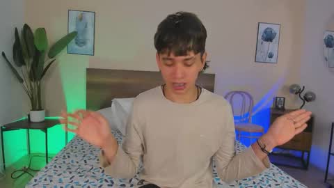 NovayBrian online show from November 17, 4:48 am