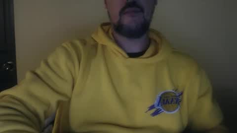 novio_muyalto online show from January 8, 5:46 am