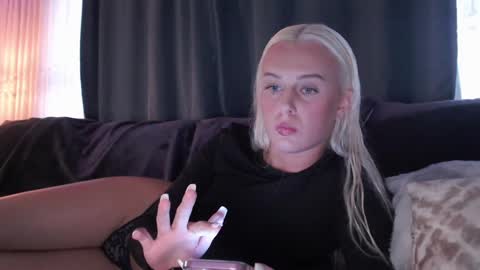 Nick and Tiffany online show from February 7, 10:19 pm