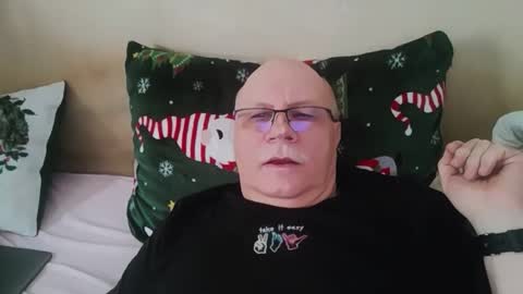 nukiss online show from February 21, 10:40 am