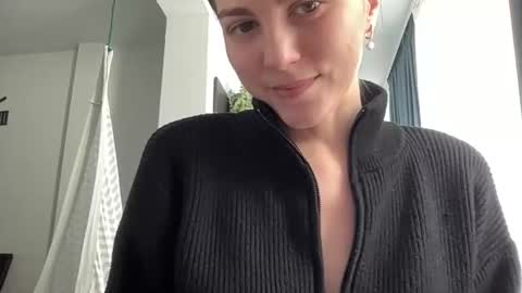 Ema online show from October 18, 6:17 am