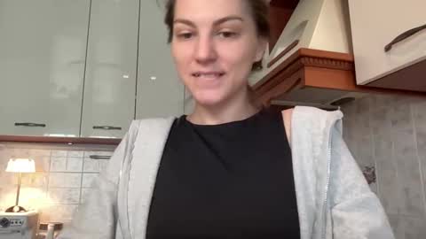 Ema online show from September 14, 7:21 am