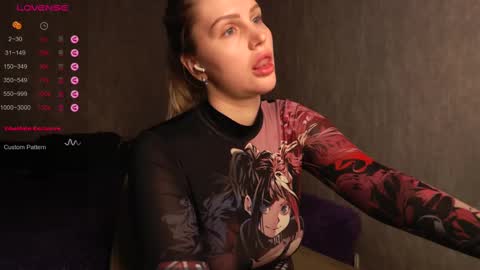 WEELCOMEEEEEEEEEE online show from March 11, 11:58 pm