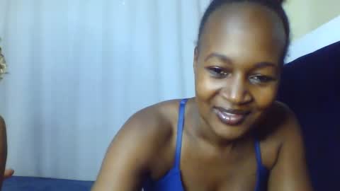 nutgal online show from February 7, 9:23 am