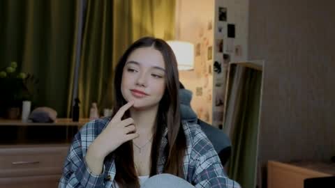 Rachel online show from May 17, 7:45 pm
