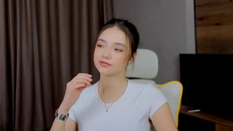 Rachel online show from May 24, 7:53 pm