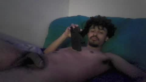 nuttythesaucegod432765 online show from May 5, 7:25 am
