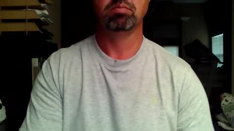 nvrenuff1979 online show from September 26, 11:51 am