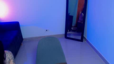 NyahMackenzie online show from February 12, 9:29 pm