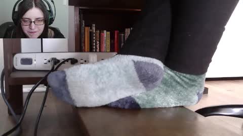 Nyctophilic online show from April 8, 4:21 pm