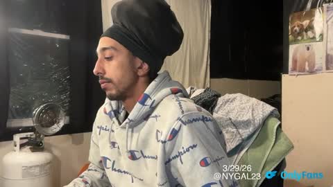 nygal23 online show from March 30, 1:49 am