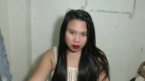 nylecummer online show from November 23, 9:18 am