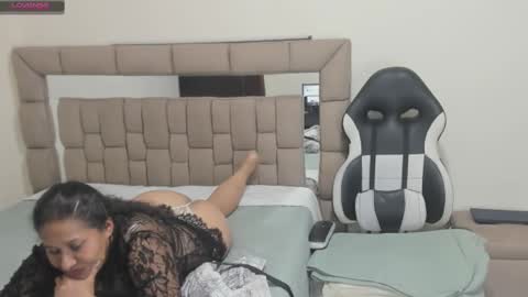 Snapshot of nyomi_browm chatting on February 24, 12:16 pm nyomi browm online show from February 24, 12:16 pm
