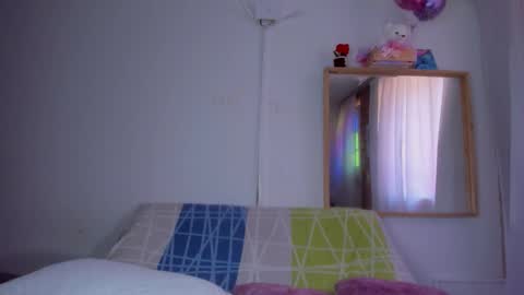 Laura nyu online show from December 15, 2:02 pm