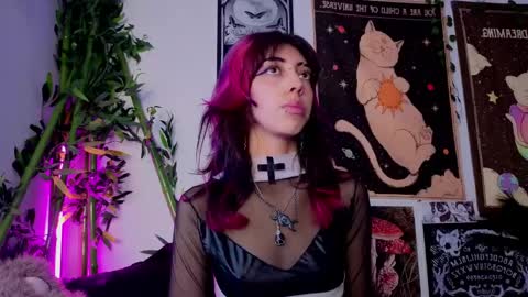   online show from April 16, 9:26 pm