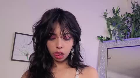   online show from September 25, 12:06 am