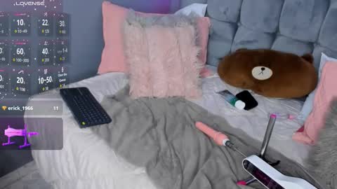 Lua  bohareal  online show from September 11, 7:37 pm