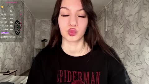 Amelia online show from April 8, 7:11 am