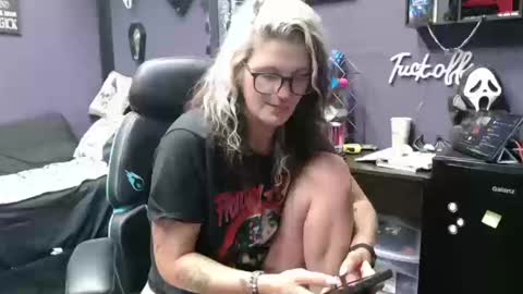 Oddy With A Body online show from October 12, 6:28 am