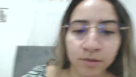 Val online show from October 27, 8:09 pm