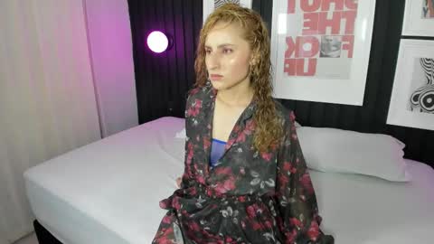 Ana  online show from September 9, 10:59 am