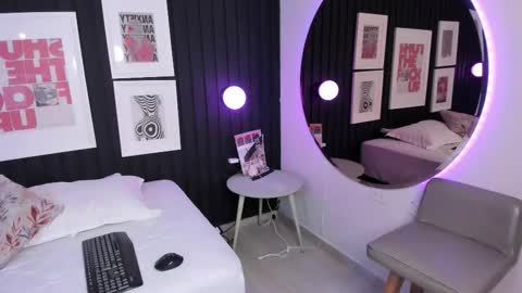 Ana  online show from September 15, 11:33 am