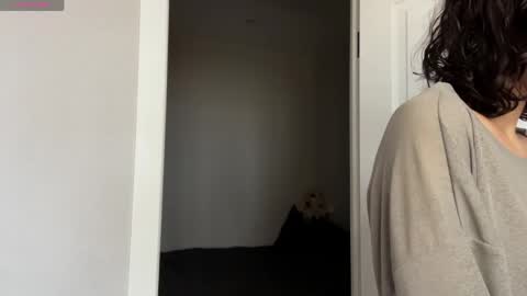 Thea online show from May 11, 4:41 am