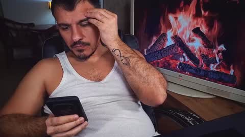 officeman7 online show from February 3, 5:03 pm