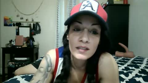 Lit en Cama online show from January 2, 9:39 pm