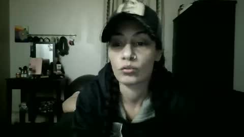 Lit en Cama online show from November 8, 7:33 am