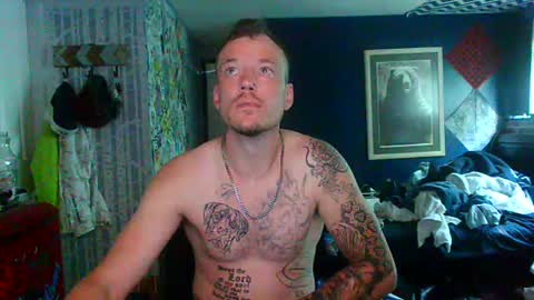 who dares  toss me some  tips lets have fun online show from May 17, 2:26 pm