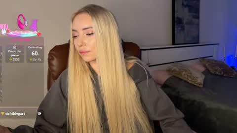 Emma online show from July 20, 10:39 am