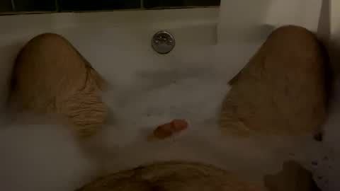 oldbones2 online show from January 6, 2:26 am