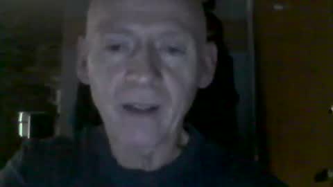 Snapshot of oldbuthorny62 chatting on October 17, 5:55 am oldbuthorny62 online show from October 17, 5:55 am